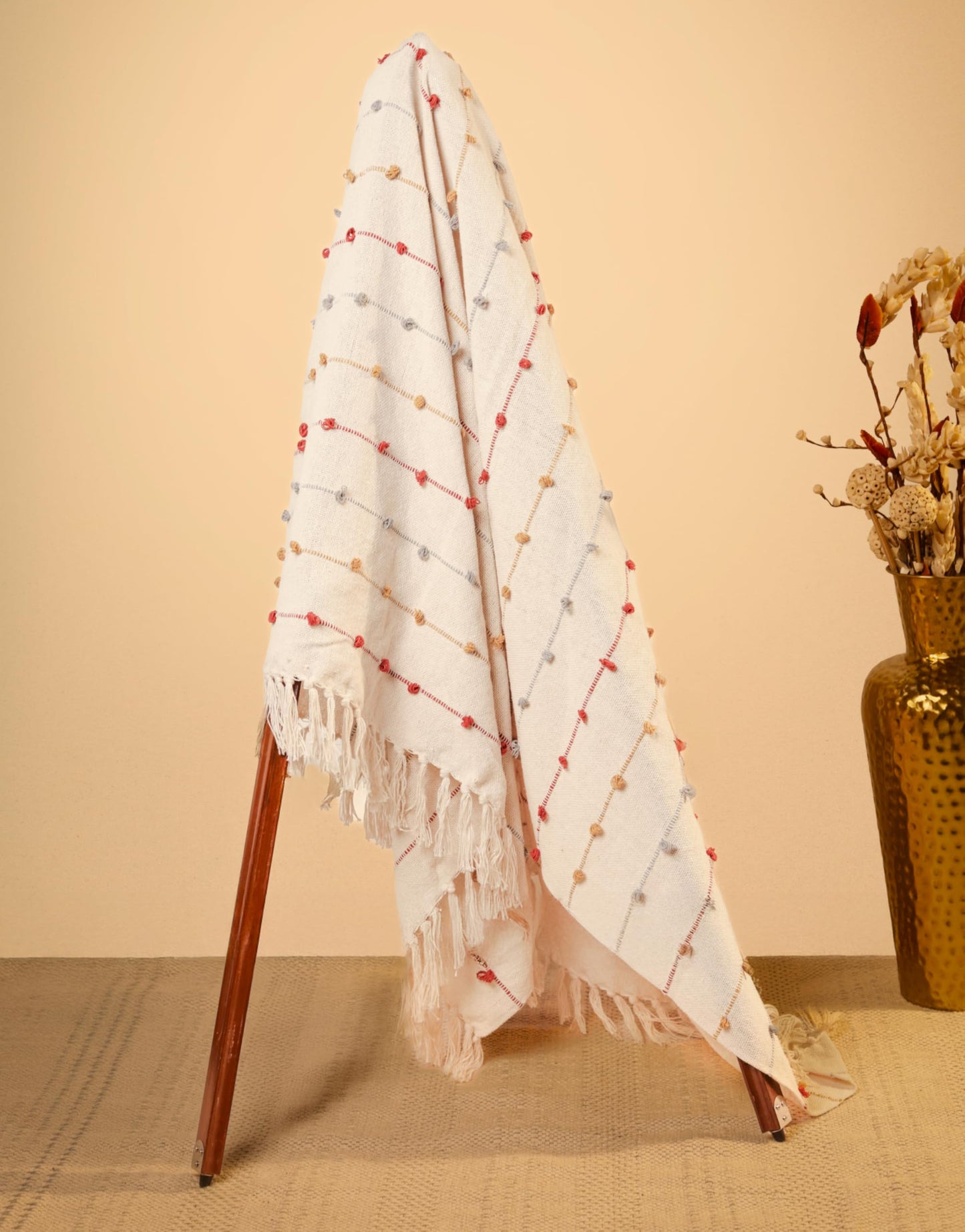 Pure Cotton Beige Multi Throw & Pink Cushion Cover